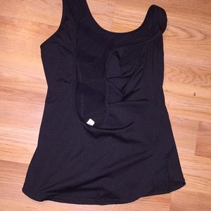 Athletic tank top